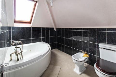 3 bedroom detached house for sale, Mains Lane, Lancashire FY6