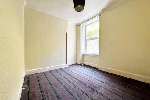 5 Elm Tree Road, Looe, PL13 1HY