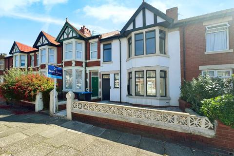 110 Carr Road, Fleetwood, FY7 6QQ
