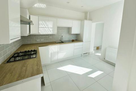 110 Carr Road, Fleetwood, FY7 6QQ