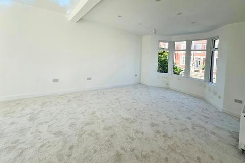 110 Carr Road, Fleetwood, FY7 6QQ