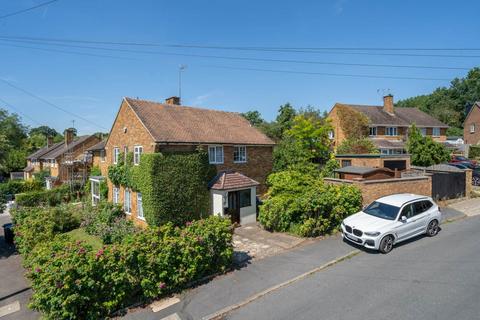 4 bedroom house for sale, Honeycross Road, Chaulden