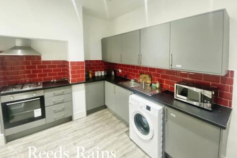 1 bedroom apartment to rent, Tay Street, Lancashire BB11