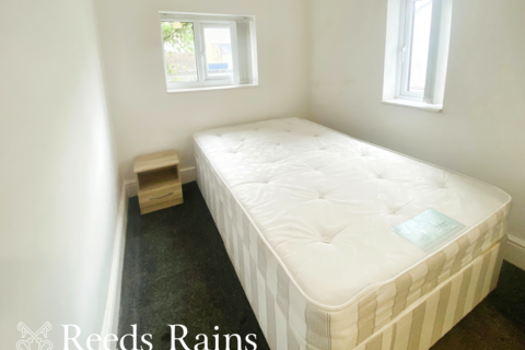 1 bedroom apartment to rent, Tay Street, Lancashire BB11