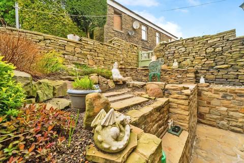 2 bedroom terraced house to rent, Ormerod Street, Burnley BB10