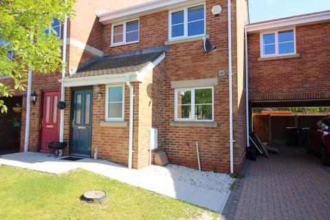 3 bedroom terraced house for sale, Hayling Close, Greater Manchester BL8