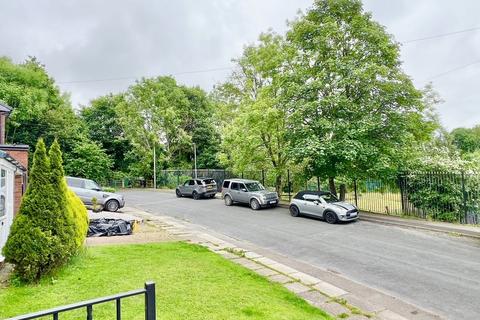 4 bedroom semi-detached house for sale, Danesmoor Drive, Greater Manchester BL9