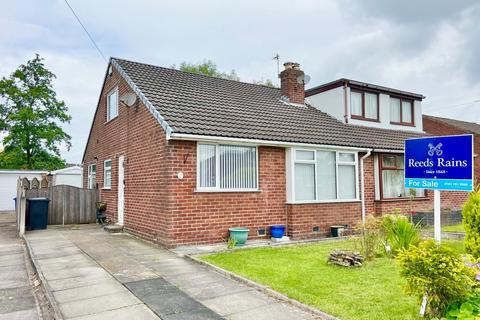 6 Baytree Grove, Ramsbottom, Bury, BL0 9UF
