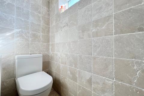 322 Holcombe Road, Greenmount, Bury, BL8 4BD