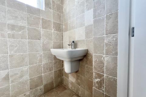 322 Holcombe Road, Greenmount, Bury, BL8 4BD
