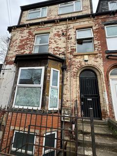 5 bedroom terraced house to rent, Leeds LS6