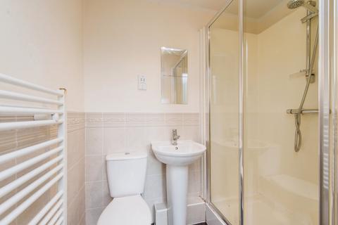 2 bedroom apartment for sale, Lagentium Plaza, West Yorkshire WF10