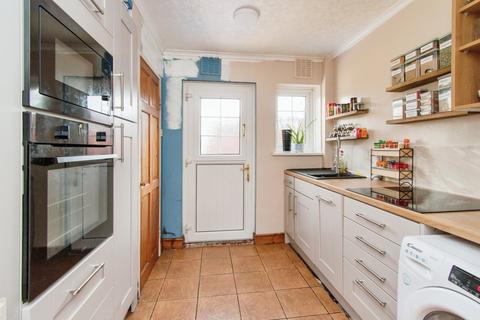 97 Arnside Crescent, Castleford, WF10 3NR