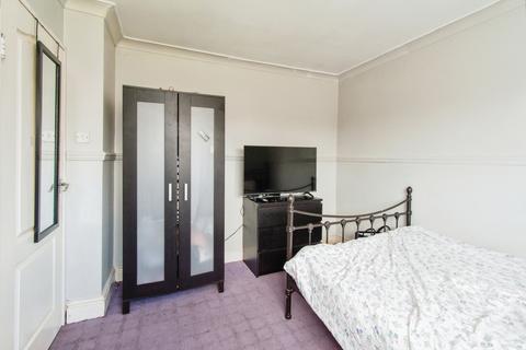 97 Arnside Crescent, Castleford, WF10 3NR