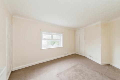 2 bedroom terraced house for sale, Cinder Lane, West Yorkshire WF10