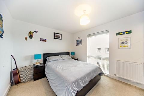 26, Dunstone Court Adenmore Road, London, SE6 4DZ