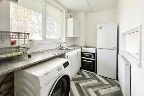 80 Polecroft Lane, London, SE6 4EG