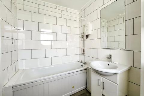 80 Polecroft Lane, London, SE6 4EG