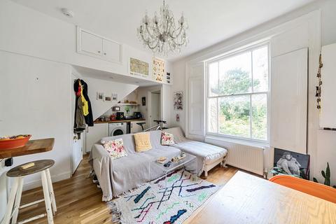 1 bedroom apartment for sale, Rye Hill Park, London