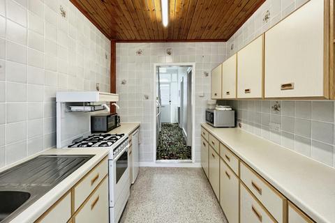 241 Minard Road, Catford, London, SE6 1NH