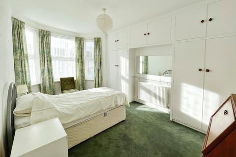 241 Minard Road, Catford, London, SE6 1NH