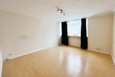 7 Claxton Path, London, SE4 2LR