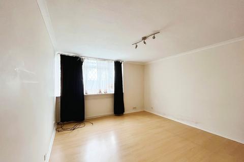 7 Claxton Path, London, SE4 2LR