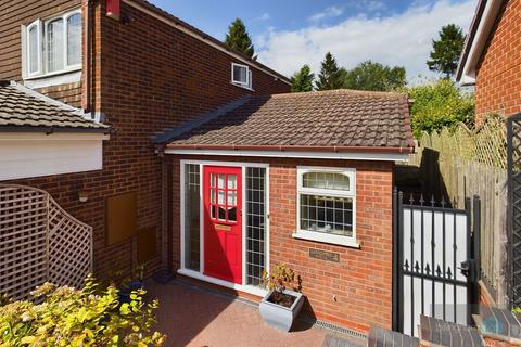 4 bedroom detached house for sale, Greenfels Rise, Dudley DY2