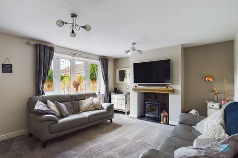 4 bedroom detached house for sale, Borrowdale Close, Brierley Hill DY5