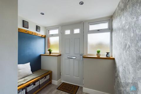 4 Borrowdale Close, Brierley Hill, DY5 3RW