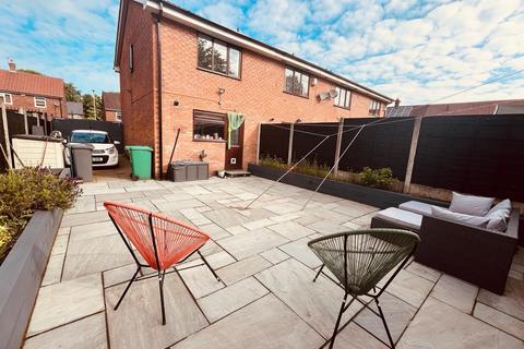 3a Chatcombe Road, Manchester, M22 1RQ