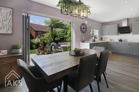 3 Thompson Close, Mickleover, Derby, DE3 0AU