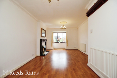 3 Whimberry Close, Chorley, PR6 0BZ