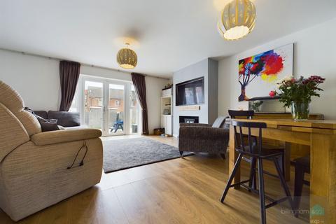 19 Messiter Way, Dudley, DY1 4SY