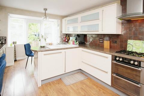 41 Amber Drive, Chorley, PR6 0LA