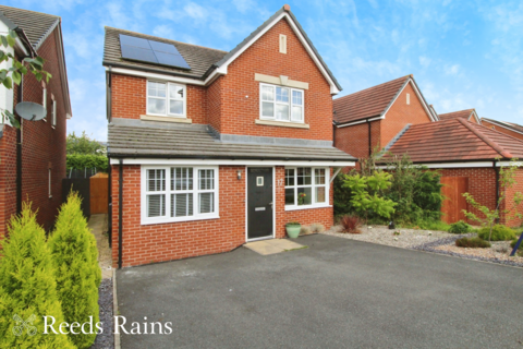 4 bedroom detached house for sale, Stansfield Drive, Chorley PR7