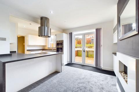 17 Pine Road, Tividale, Oldbury, B69 1TZ