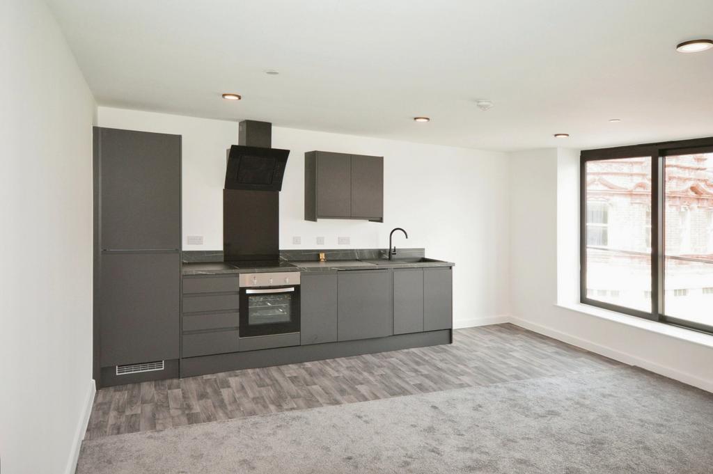Burlington Street, Derbyshire S40 2 Bed Apartment To Rent - £900 Pcm (£ ...