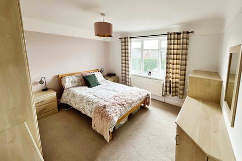Sunrays Abbotts Lane, Penyffordd, Chester, CH4 0HW