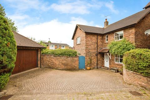 4 bedroom detached house for sale, Downswood Court, Chester CH1