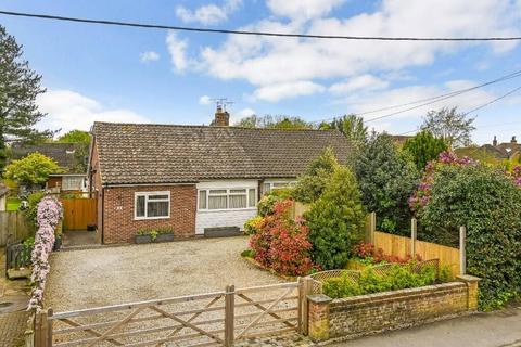 undefined, Swan Lane, Ashford TN25
