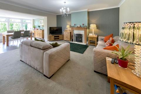 undefined, Swan Lane, Ashford TN25