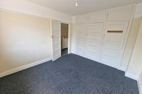 266 Conisborough Crescent, London, SE6 2SE
