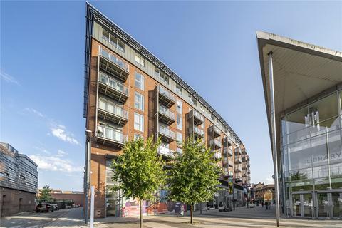 1 bedroom flat for sale, The Heart, Walton-on-Thames, Surrey, KT12