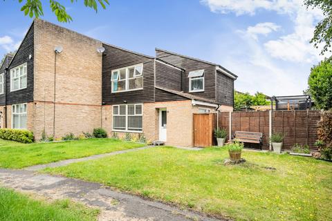 4 bedroom semi-detached house for sale, Lauradale, Bracknell, Berkshire