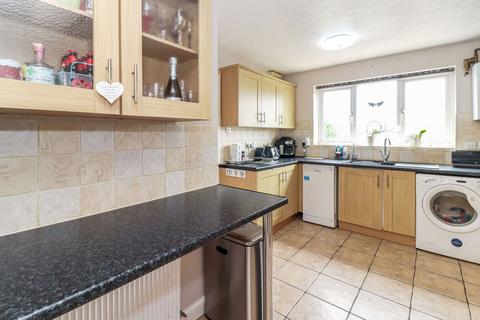 3 bedroom end of terrace house for sale, Wyatt Close, High Wycombe HP13