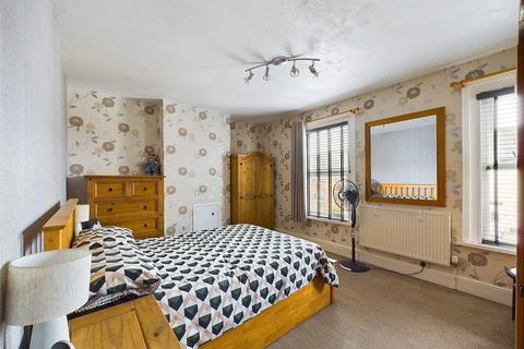 17 Wilton Road, Gloucester, GL1 5NJ