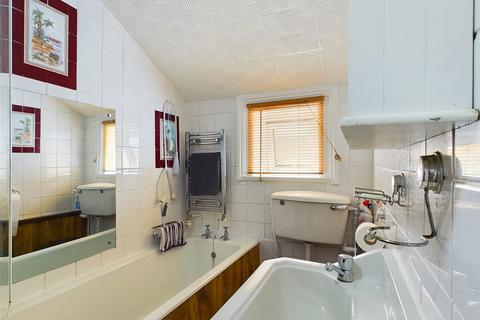 17 Wilton Road, Gloucester, GL1 5NJ