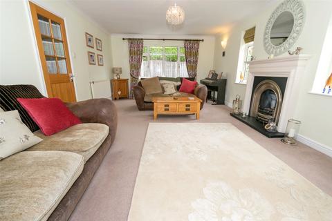 5 bedroom detached house for sale, Mill Lane, Middlewich