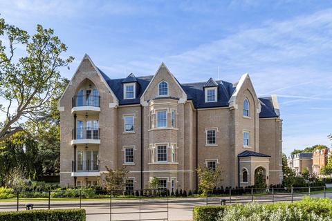 3 bedroom flat for sale, Magna Carta Park, Cooper's Hill, Englefield Green, Egham, Surrey, TW20